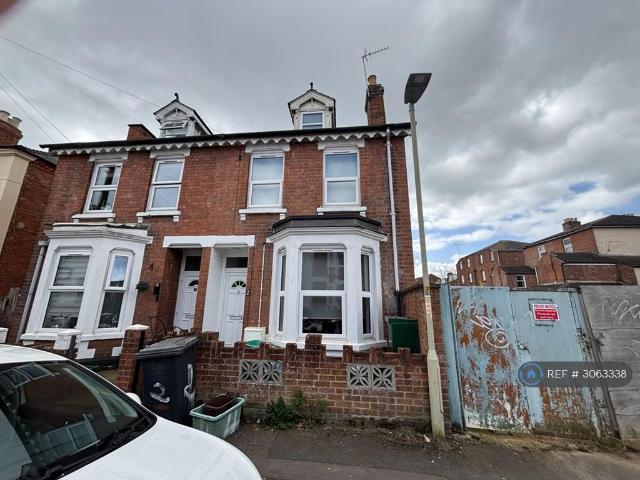 Archibald St, Gloucester, GL1 1 bed in a house share to rent £590 pcm £136 pw