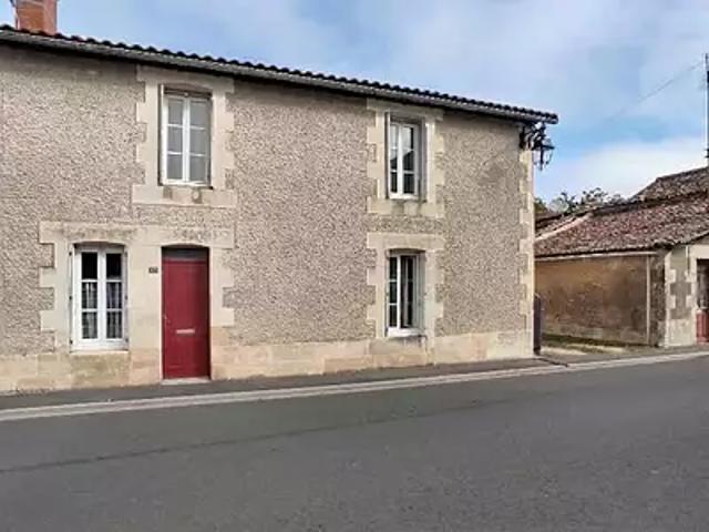 Archigny 86210 Achat / Vente maison 4 pièces t4 parking
