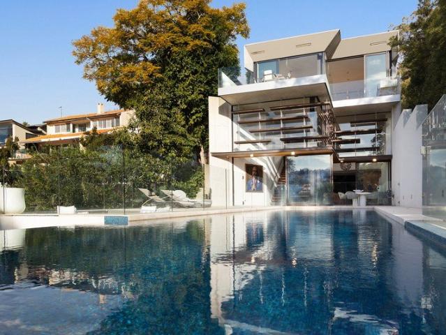 Architectural Masterpiece Offering Four Levels of Luxury on Balmoral's Golden Mile