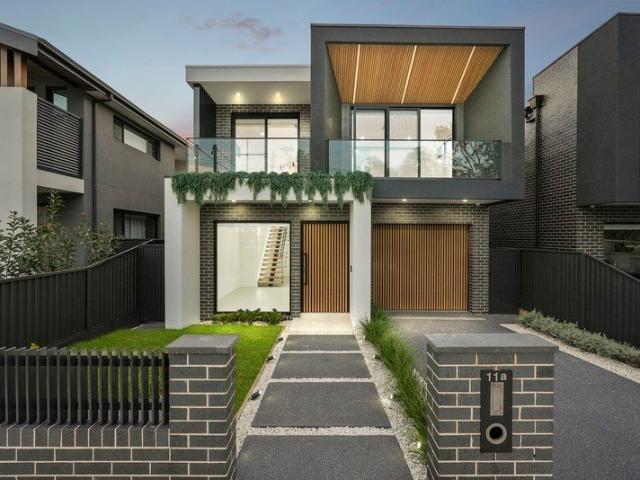 ARCHITECTURAL MASTERPIECE WITH POOL OPEN TO VIEW SAT 10/10/2026 @ 1 1.30PM