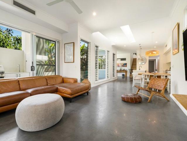 Luxury Family Living in the Heart of Miami Owners Committed Elsewhere