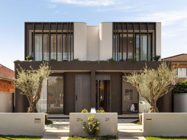 Architectural Brilliance. Bayside Luxury. A Home Without Equal