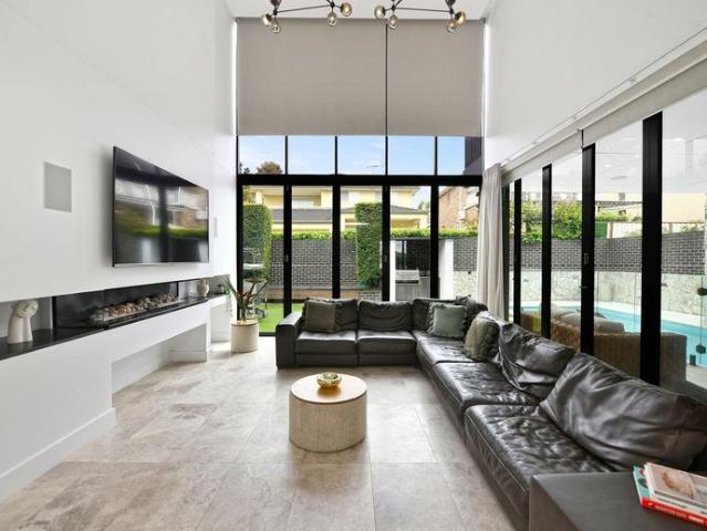 Architectural Brilliance in Cabarita's Premier Harbourfront Enclave