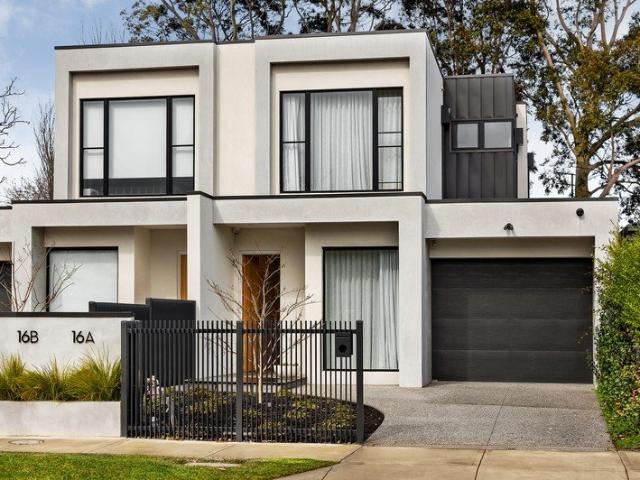 Architectural Brilliance in Prized Locale