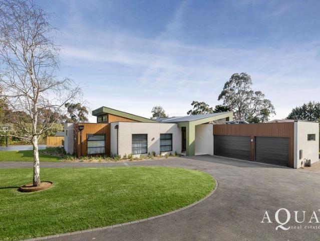 ~ Architectural Brilliance Meets Resort Style Family Living ~