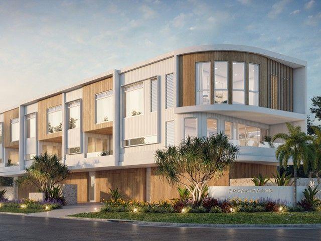 Architectural Coastal Living on Paradise Point's Esplanade