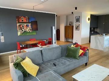 Architectural Digest worthy flat w/ stellar view in Frankfurt Share Save, Frankfurt Amsterdam Apartments for Rent