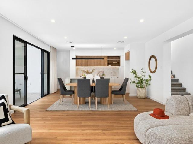 Architectural distinction and timeless executive luxury