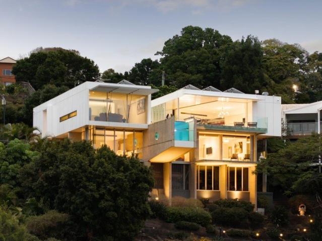 Architectural Excellence with Panoramic Coastal Views