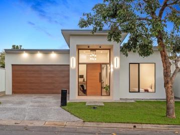 Architectural Elegance Meets Everyday Luxury!