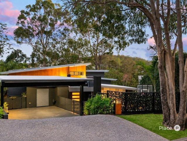 Architectural Elegance Meets Exceptional Entertaining