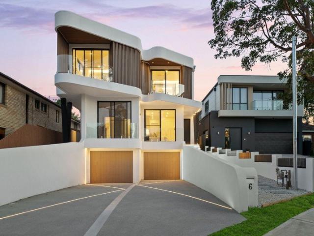 Architectural Elegance | A Statement of Contemporary Luxury