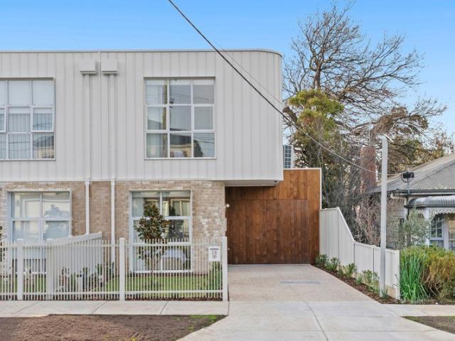 Architectural Elegance, Effortless Family Living