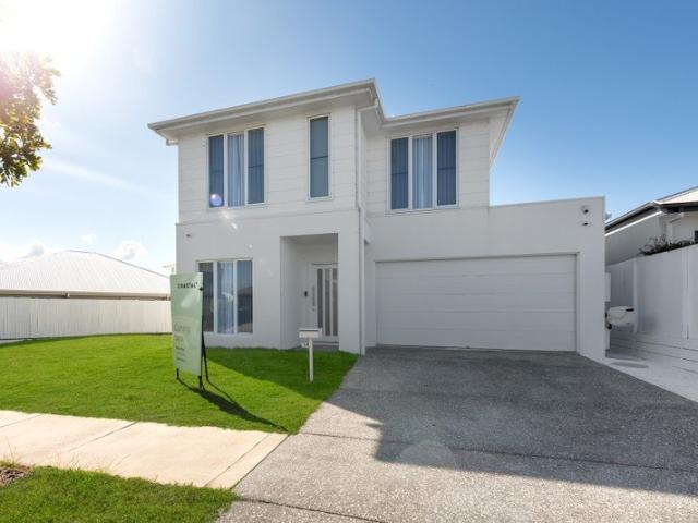 Architectural Elegance in Foreshore Estate