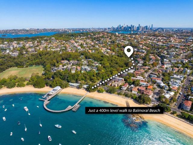 Architectural Elegance, Just a 400m Level Walk to Balmoral Beach