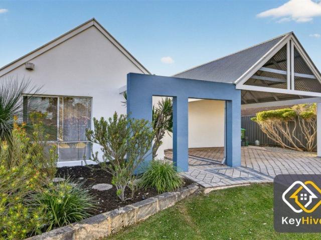 Architectural Elegance, Soaring Ceilings & Beautiful Garden Living