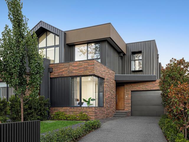 Architectural Family Luxury Moments from Ashburton Village