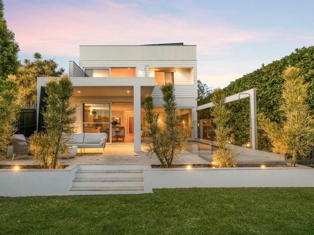 Architectural Family Sanctuary With Elevated Views And Poolside Entertaining