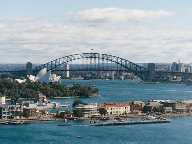 Architectural House Size 265 SQM Apartment With Spectacular 270° Harbour Views Luxurious Sub Penthouse In Elite 'Thornton Place'