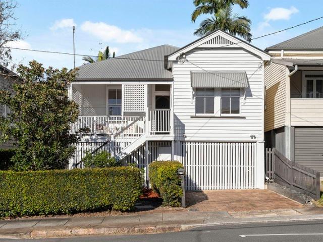 Architectural inner city Queenslander