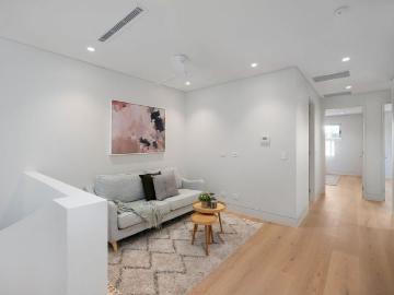Architectural Luxury | $1,500 Per Week