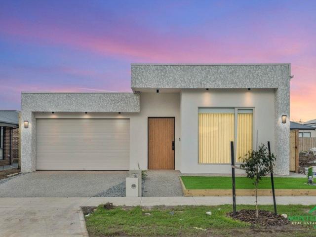 Architectural Luxury with Premium Finishes in the Heart of Mickleham