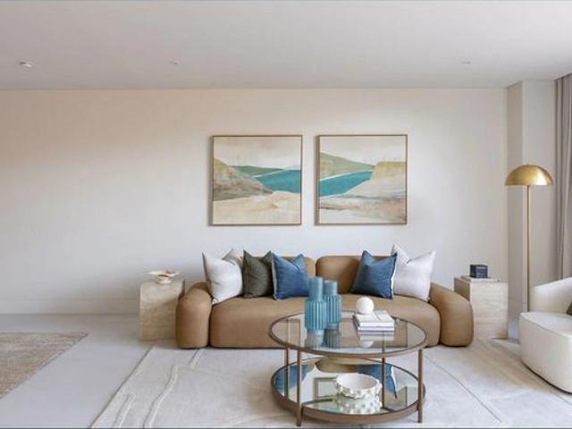ARCHITECTURAL LUXURY WITH RESORT STYLE LIVING AND SWEEPING CBD VIEWS