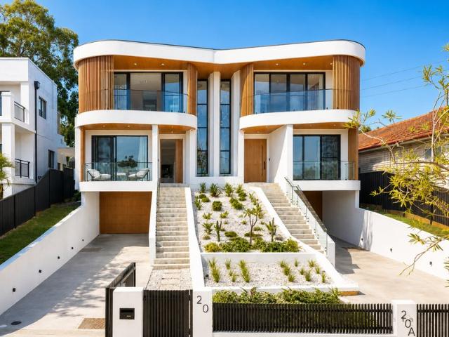 Architectural Luxury with Spectacular Sydney Skyline Views