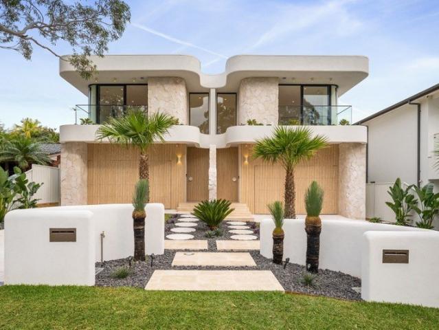 Architectural Luxury Crafted for Family Entertaining