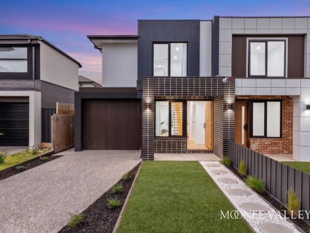 Architectural Luxury in the heart of Keilor East