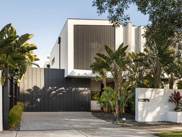 Architectural luxury, space and light