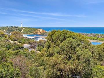 Architectural pedigree in a breathtaking coastal setting