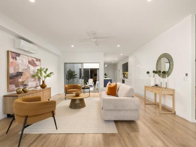 Architectural Style Meets Effortless Sunshine Cove Living