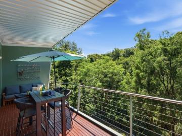 Architectural Solar Passive Home Offers Absolute Privacy And Bushland Views