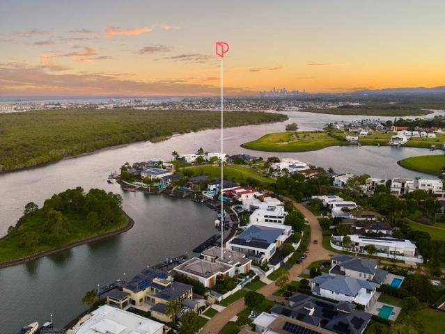 Architectural Waterfront Masterpiece on The Circle 37.8m Frontage in Sanctuary Cove 1507m2 Land Area