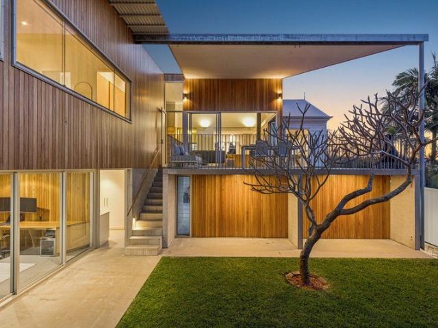 Architectural waterside living