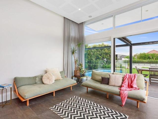 ARCHITECTURAL WITH PREMIER LIFESTYLE BENEFITS