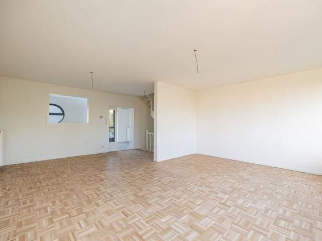 Architecturale woning met 4 slaapkamers én tuin
