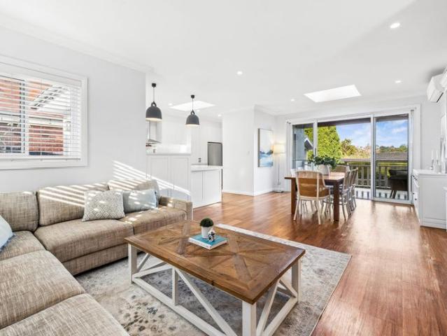 Architecturally crafted private family oasis