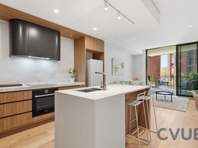 Architecturally Designed Apartment with everything at your doorstep!