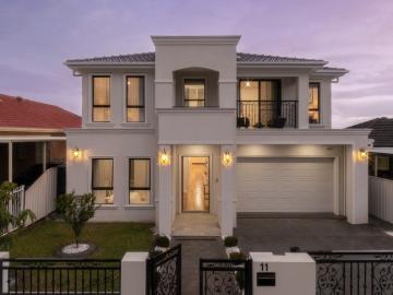 Architecturally designed family entertainer welcomes a northerly aspect