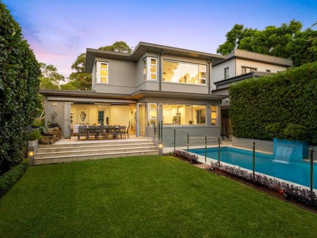 Architecturally Designed Family Haven in the Heart of Castlecrag