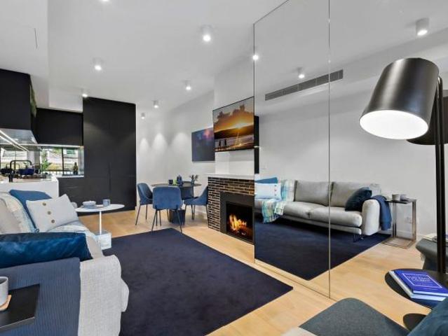 Architecturally Designed Fully Furnished Art Deco Apartment in Prestigious East Melbourne