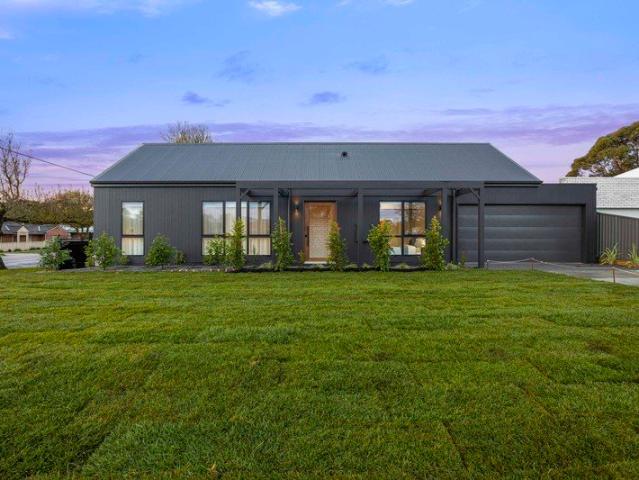 Architecturally Designed Home Showcasing Timeless Style & Sophisticated Living