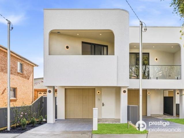 Choice of 3 Luxury homes with No Strata