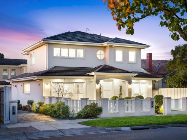 Architecturally Designed Luxury Residence Hughesdale's New Benchmark
