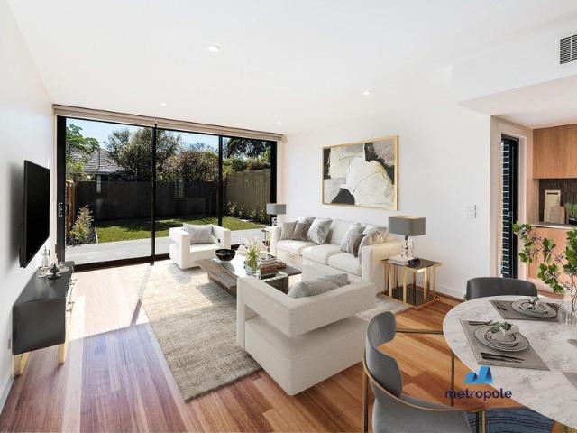 ARCHITECTURALLY DESIGNED LUXURY WITH EXCEPTIONAL FAMILY APPEAL