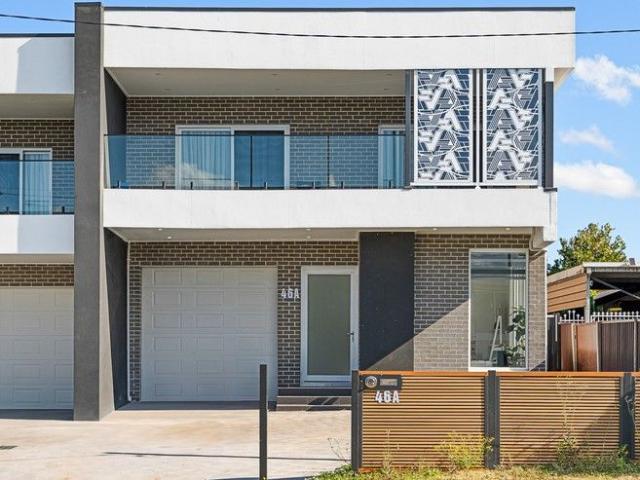 ARCHITECTURALLY DESIGNED STYLE, SPACE & COMFORT!