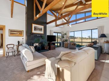 Booti Booti, Crawford River - Fireplace
