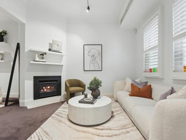 Architecturally Redesigned Terrace of Contemporary Luxury in a Prized Paddington Enclave